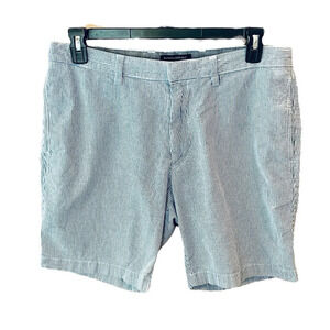 Banana Republic Factory Aiden Club Short flat front seersucker SZ 34 blue white